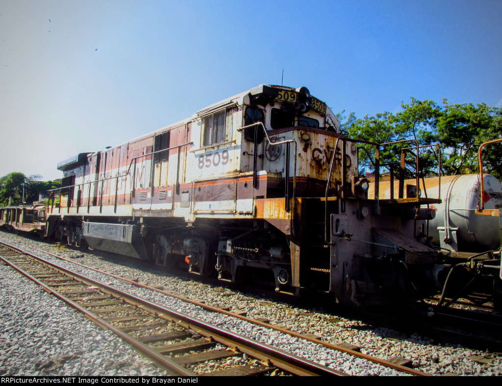 EFVM 8509